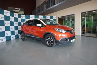 2017 Renault Captur 1.5 dCi Dynamique - ABS, AIRCON, CLIMATE CONTROL, ELECTRIC WINDOWS, PARK DISTANCE CONTROL, REVERSE CAMERA, SAT NAV, XENON LIGHTS, AIRBAGS, ALARM, CRUISE CONTROL, FULL-SERVICE RECORD, RADIO, BLUETOOTH, USB, AUX. Finance available, trade-ins welcome, Rental, T&C'S apply!!!
