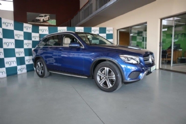 2019 Mercedes Benz GLC 220d Off Road - ABS, AIRCON, CLIMATE CONTROL, ELECTRIC WINDOWS, LEATHER SEATS, PARK DISTANCE CONTROL, REVERSE CAMERA, SAT NAV, TOWBAR, XENON LIGHTS, SUNROOF, AIRBAGS, ALARM, CRUISE CONTROL, FULL-SERVICE RECORD, RADIO, BLUETOOTH, USB, CD, SPARE KEYS. Finance available, trade-ins welcome, Rental, T&C'S apply!!!