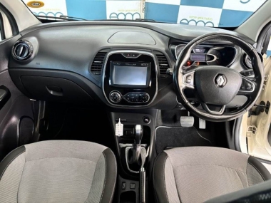 16934RenaultCapturDynamic008-1-th.jpg