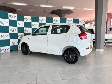 17304ToyotaVitz014-th.jpg