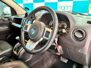 17339JeepCompass009-th.jpg