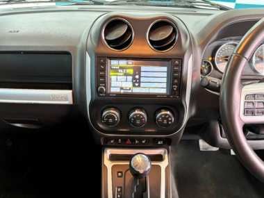 17339JeepCompass011-th.jpg