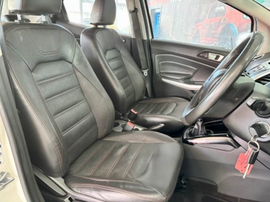 17363FordEcoSport006-th.jpg