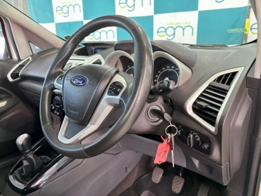 17363FordEcoSport009-th.jpg
