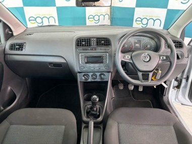 17376VWPoloVivo1.4008-th.jpg