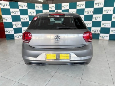 17379VWPoloTrendline014-th.jpg