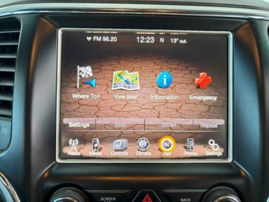 17384GrandCherokee012-th.jpg