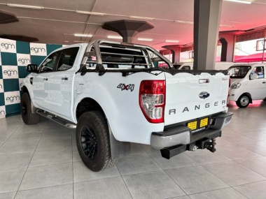 17387FordRangerV3.2TDCi020-th.jpg