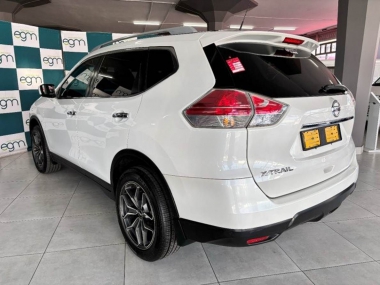 17400NissanXTrail019-th.jpg