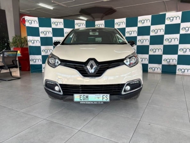 17401RenaultCapture900T003-th.jpg