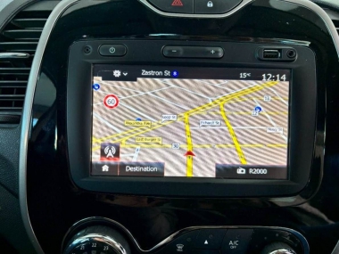 17401RenaultCapture900T013-th.jpg