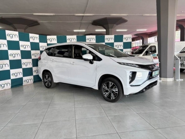 17402MitsubishiXpander001-1-th.jpg