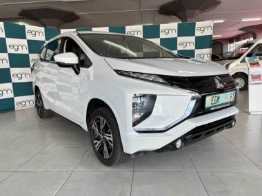 17402MitsubishiXpander003-th.jpg