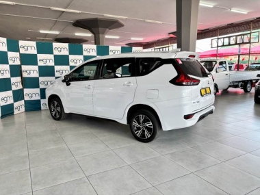 17402MitsubishiXpander018-th.jpg