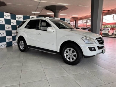 2009 Mercedes Benz ML 320 CDi 7G-Tronic  - ABS,AIRCON,CLIMATE CONTROL,ELECTRIC WINDOWS,LEATHER SEATS,PARK DISTANCE CONTROL,TOWBAR,XENON LIGHTS,SUNROOF,AIRBAGS,ALARM,CRUISE CONTROL,FULL-SERVICE RECORD,RADIO,CD,SPARE KEYS. Finance available, Trade-ins welcome, Delivery country wide, T&C'S apply!!!