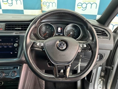 17542VWTiguanComfortline011-th.jpg