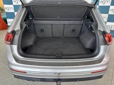 17542VWTiguanComfortline020-th.jpg