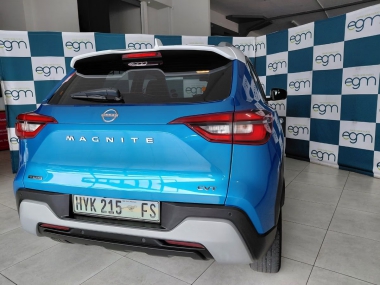 17882NissanMagnite024-th.jpg