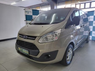 178882015FordTourneoCustom002-th.jpg