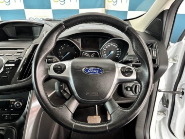 CONSFordKuga010-th.jpg