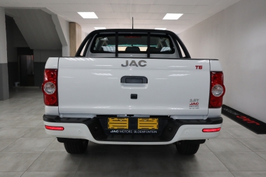 JAC-T6-4-th.jpg